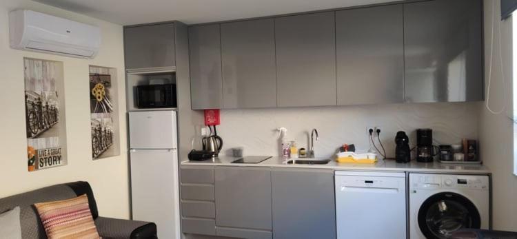 Al Santiago T1 Apartment Виана до Кастело Екстериор снимка